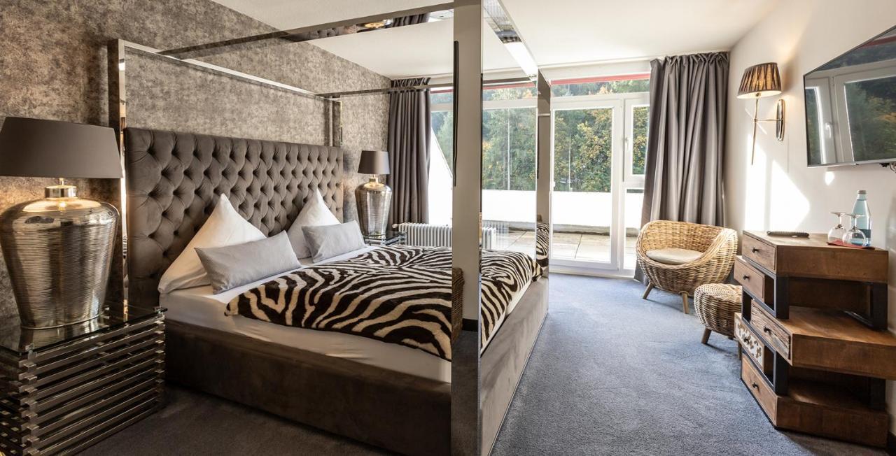 Hotel Luisenpark باد بيرغزابيرن المظهر الخارجي الصورة