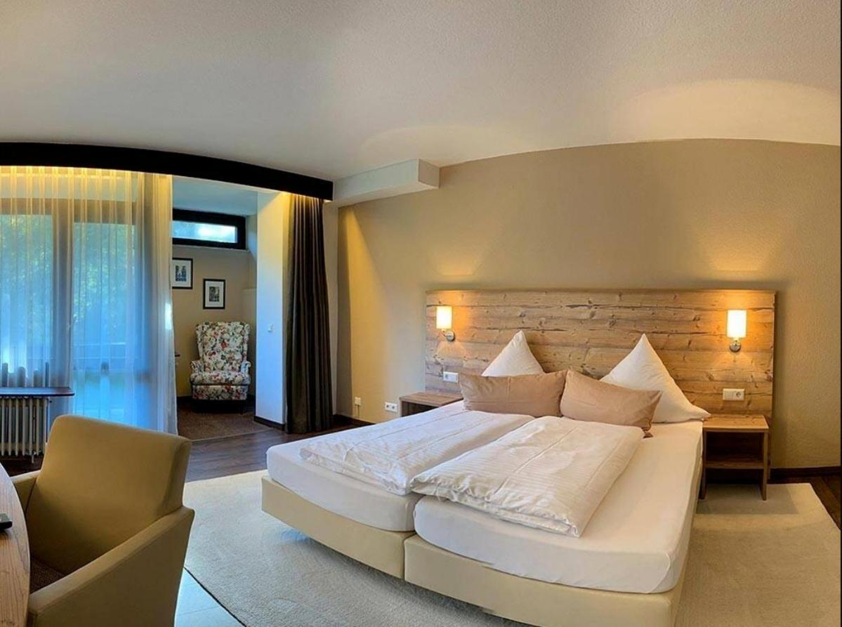 Hotel Luisenpark باد بيرغزابيرن المظهر الخارجي الصورة